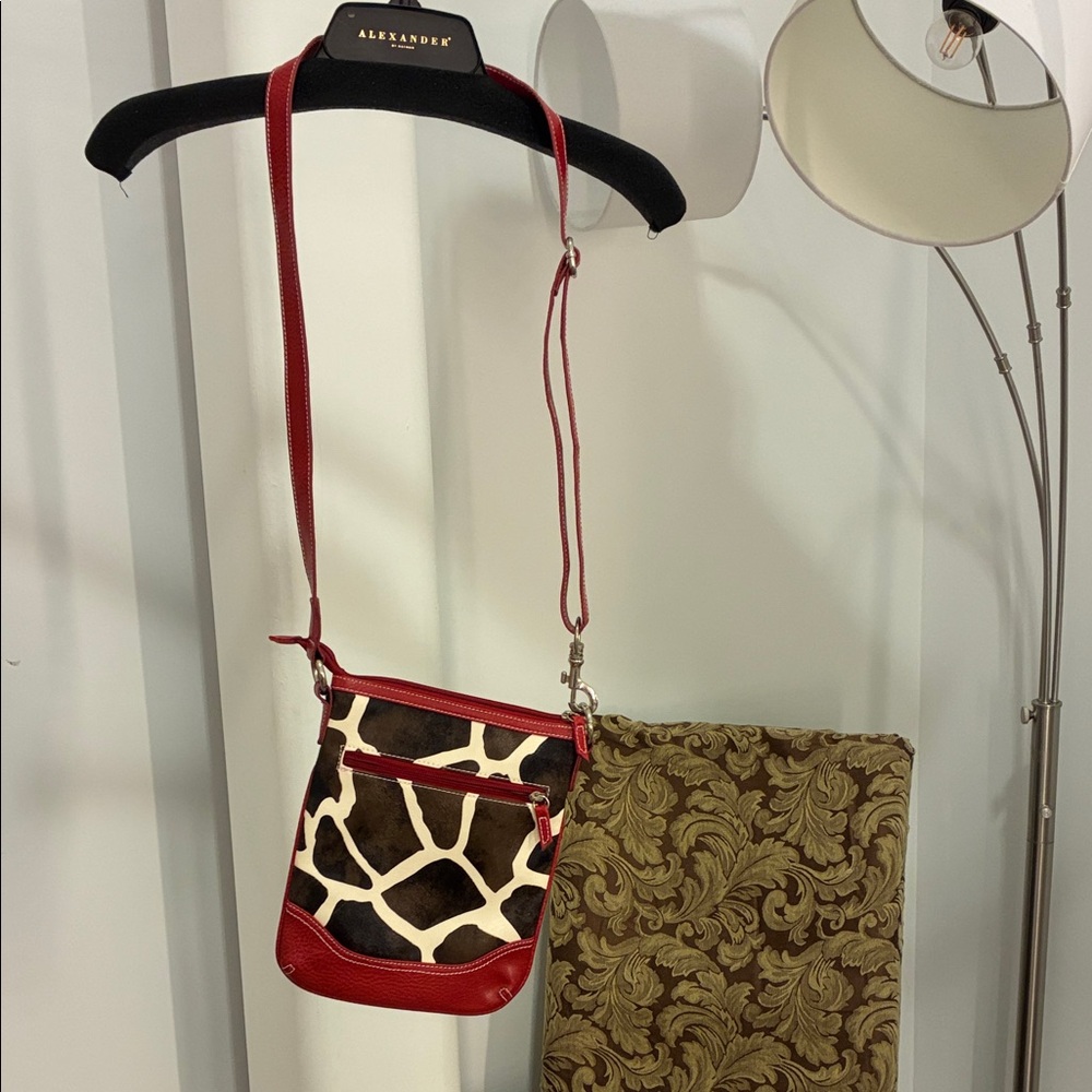 Red and Brown Giraffe Print Crossbody Bag
